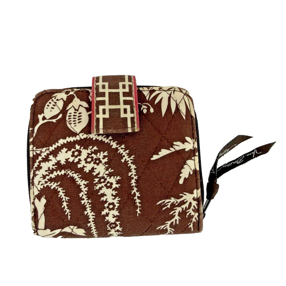 Vera Bradley Brown Quilted Bifold Wallet ID Window Card Slots Zip Coin Pocket 4"